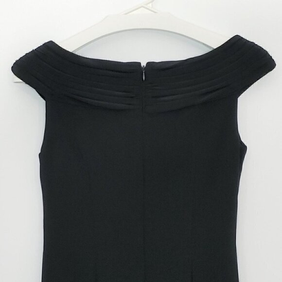 ADRIANNA PAPELL Black off shoulder pleated cocktail dress - Picture 5 of 15